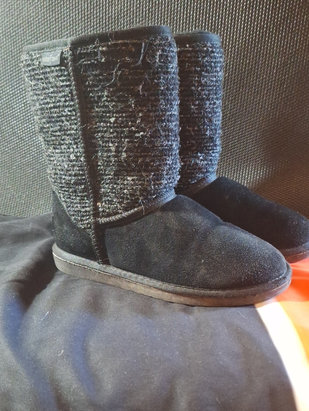 Minnetonka Black Knit Cuff Suede Slip-On Boots